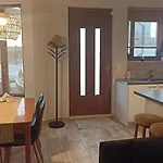 Charming garden apartment